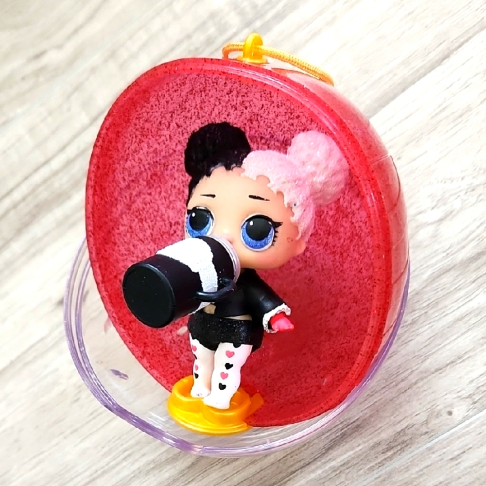 LOL Surprise Doll Plus Extra Free